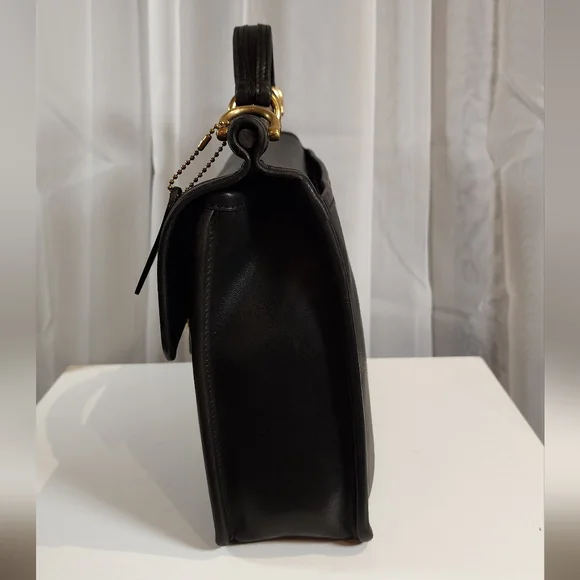 SOLD Vintage Coach Black/Brass Willis #9927 - Picture 5 of 17